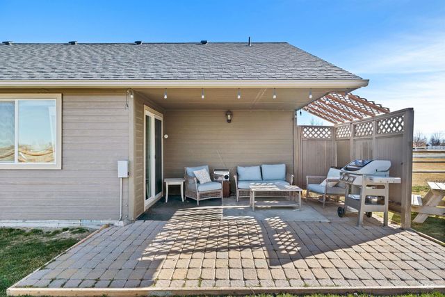 3815 N 2456 E, Filer, ID 83328