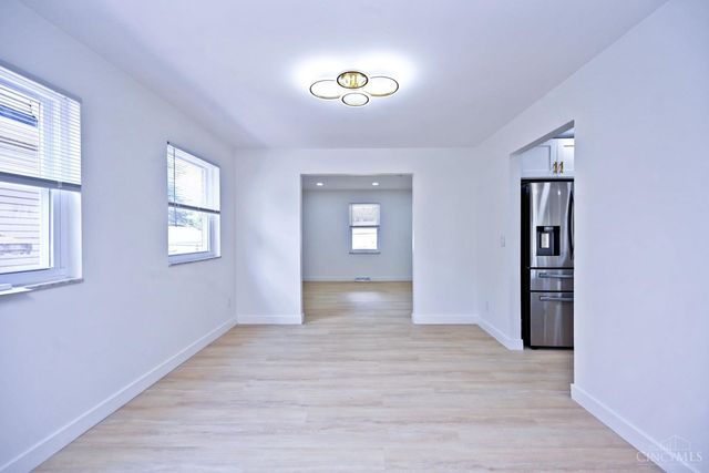 2529 Bremont Avenue, Golf Manor, OH 45237