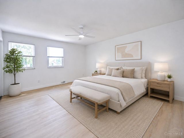 2529 Bremont Avenue, Golf Manor, OH 45237