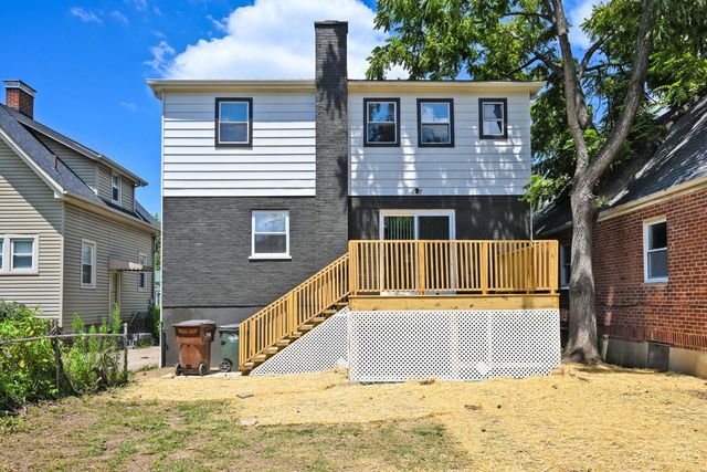 2529 Bremont Avenue, Golf Manor, OH 45237