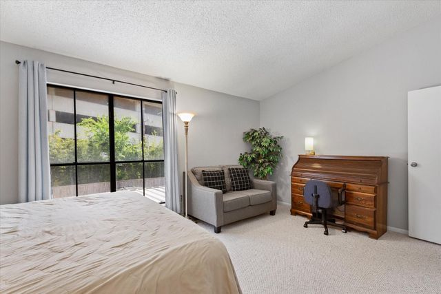 17810 Kings Park Lane 31, Houston, TX 77058