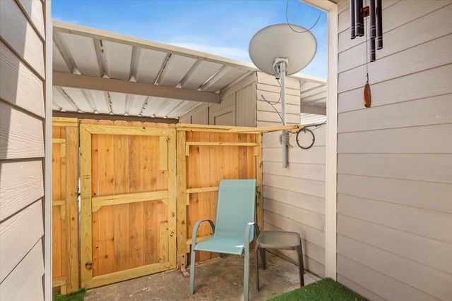 17810 Kings Park Lane 31, Houston, TX 77058