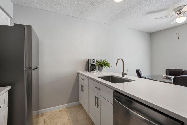 17810 Kings Park Lane 31, Houston, TX 77058