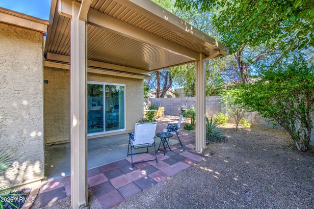 913 E WAHALLA Lane, Phoenix, AZ 85024
