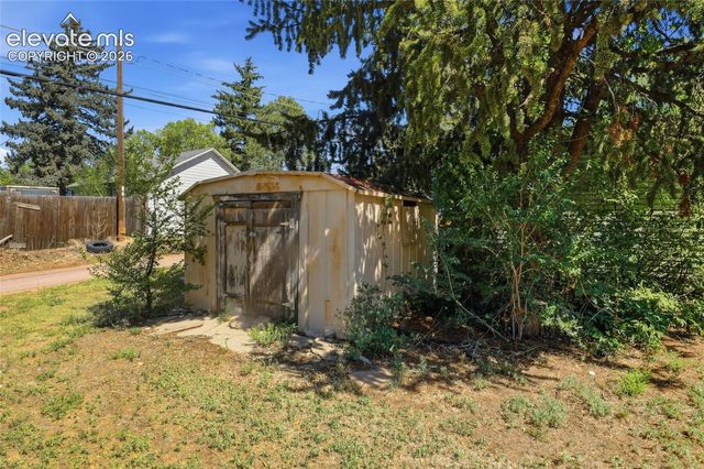 816 Sunset Road, Colorado Springs, CO 80909
