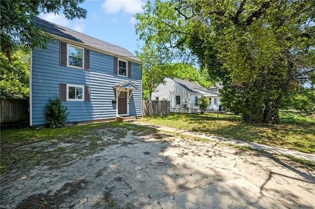 819 19th Pl, Newport News, VA 23607