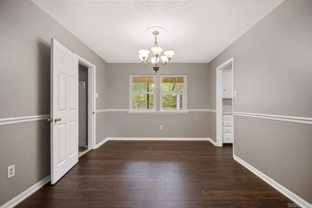 5710 Oakbrook Road, Alexander, AR 72002