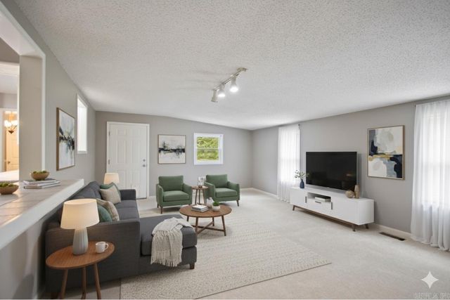 5710 Oakbrook Road, Alexander, AR 72002