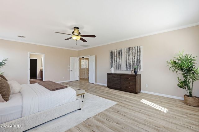 5126 W SWAYBACK Pass, Phoenix, AZ 85083