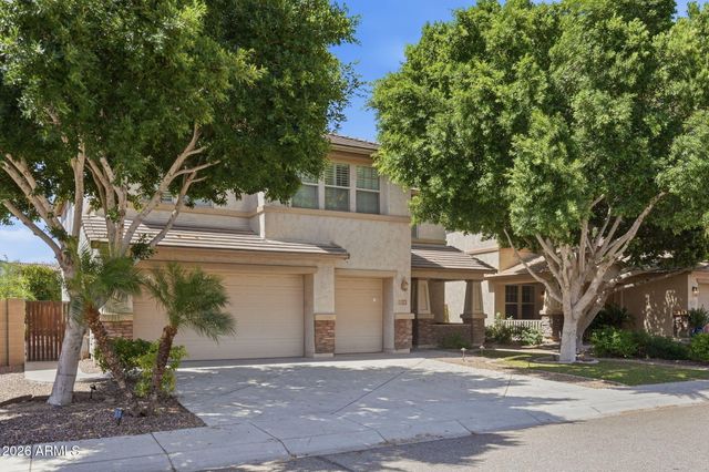 5126 W SWAYBACK Pass, Phoenix, AZ 85083