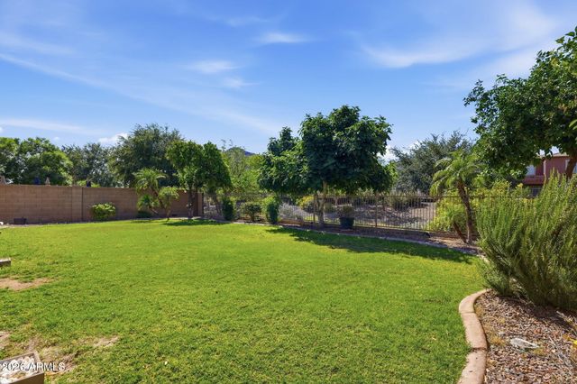 5126 W SWAYBACK Pass, Phoenix, AZ 85083
