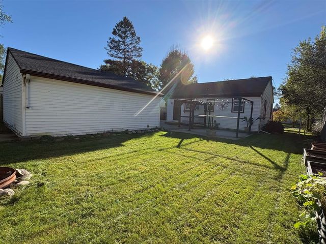 232 N Woodlawn Avenue, Battle Creek, MI 49037