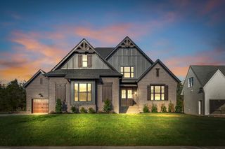 1008 Stone Creek, Lebanon, TN 37087