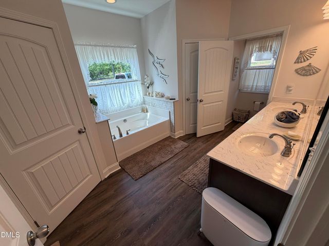 1982 Wheeler Bridge Road, Burlington, NC 27215