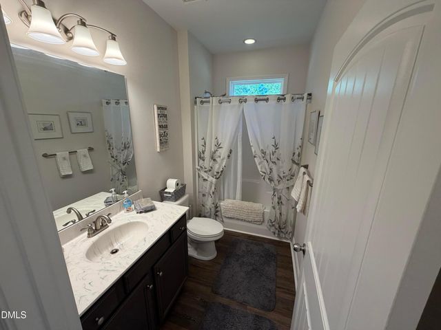 1982 Wheeler Bridge Road, Burlington, NC 27215