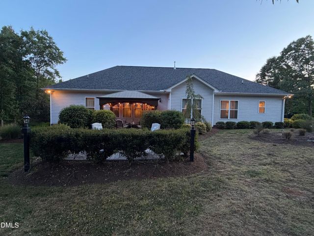 1982 Wheeler Bridge Road, Burlington, NC 27215
