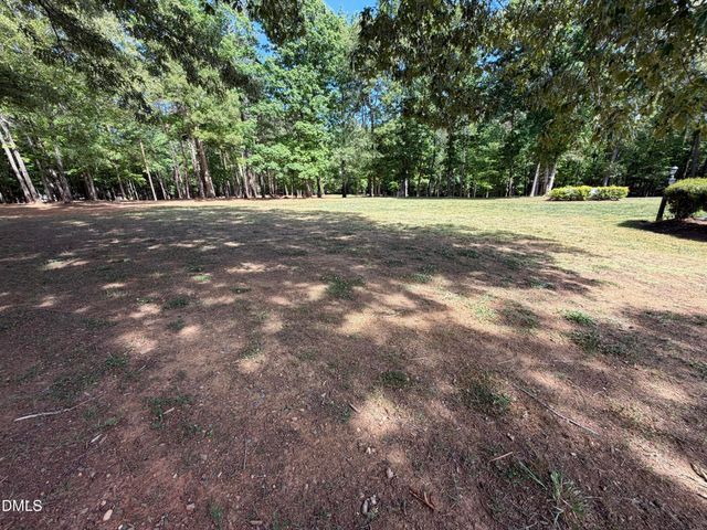 1982 Wheeler Bridge Road, Burlington, NC 27215