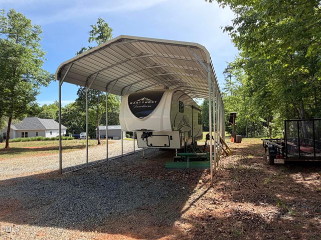 1982 Wheeler Bridge Road, Burlington, NC 27215
