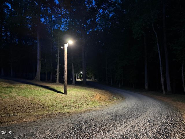 1982 Wheeler Bridge Road, Burlington, NC 27215