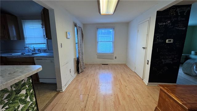 831 S Market Street, Troy, OH 45373