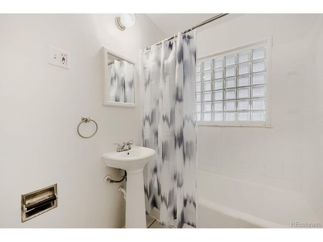 5166 Eliot St, Denver, CO 80221