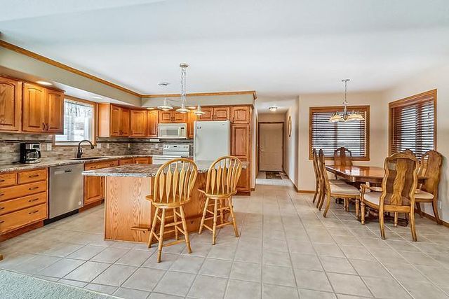 1840 Bridgeview Boulevard, Detroit Lakes, MN 56501