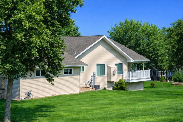 1840 Bridgeview Boulevard, Detroit Lakes, MN 56501