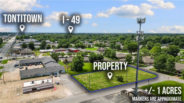 Plaza Place & Whitaker Street, Springdale, AR 72764