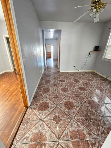 2840 W 23rd Place, Chicago, IL 60623