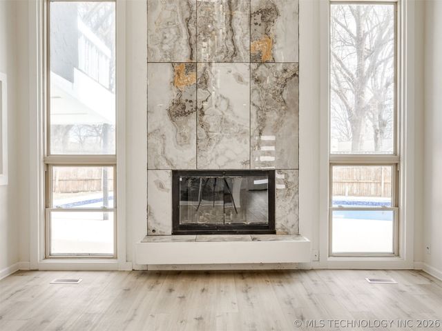 8408 E 64th Place, Tulsa, OK 74133