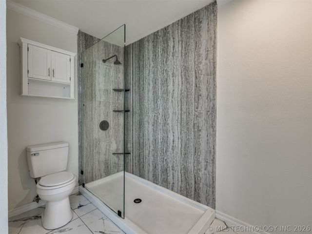 8408 E 64th Place, Tulsa, OK 74133