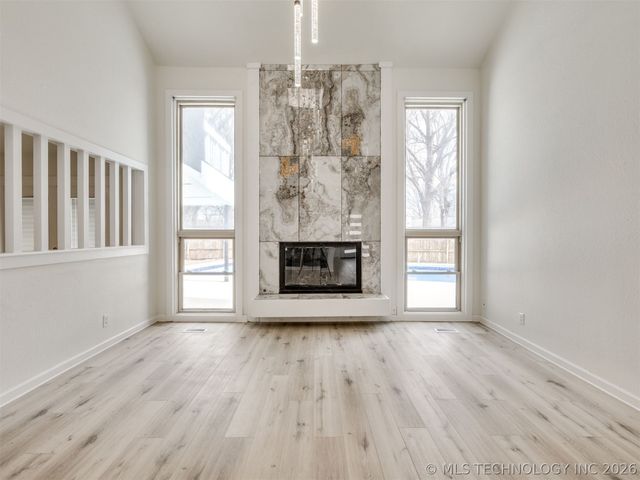 8408 E 64th Place, Tulsa, OK 74133