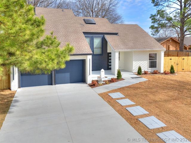 8408 E 64th Place, Tulsa, OK 74133