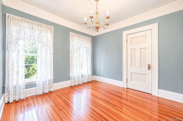 436 Bay Avenue, East Patchogue, NY 11772