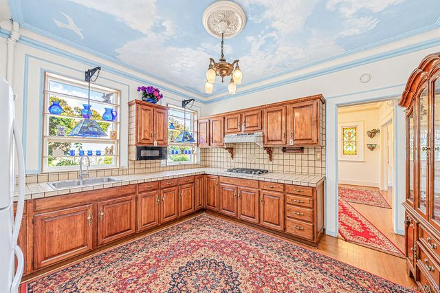 436 Bay Avenue, East Patchogue, NY 11772
