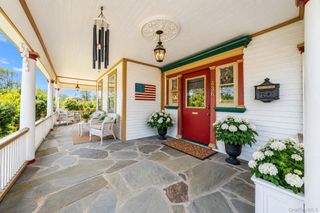 436 Bay Avenue, East Patchogue, NY 11772