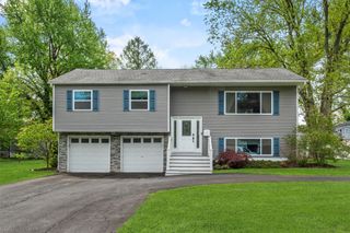 3 Pigeon Hill Road, Nanuet, NY 10954