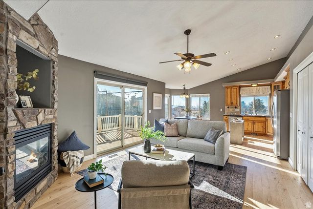 842 E 2150 S, Bountiful, UT 84010