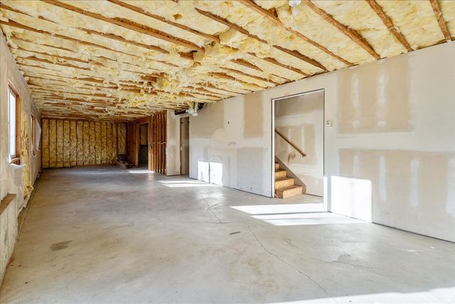 842 E 2150 S, Bountiful, UT 84010