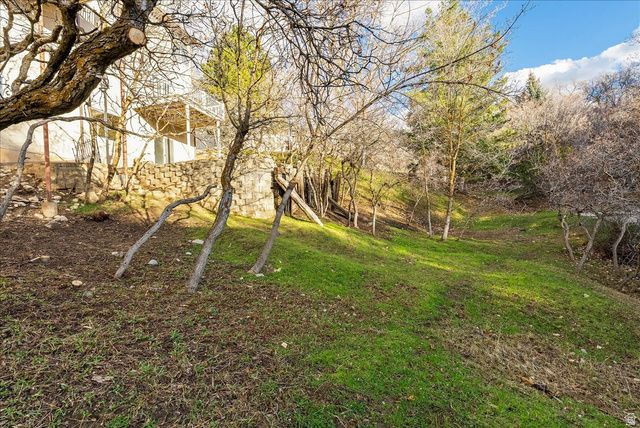 842 E 2150 S, Bountiful, UT 84010