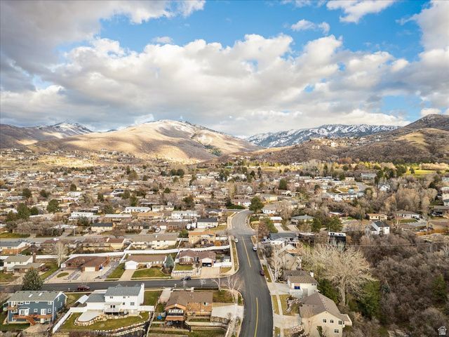 842 E 2150 S, Bountiful, UT 84010