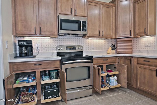 6964 W PATRIOT Way, Florence, AZ 85132