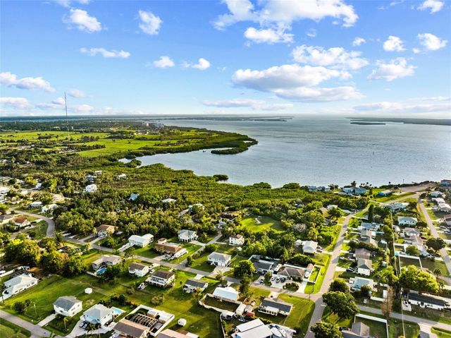 609 42ND STREET COURT W, Palmetto, FL 34221