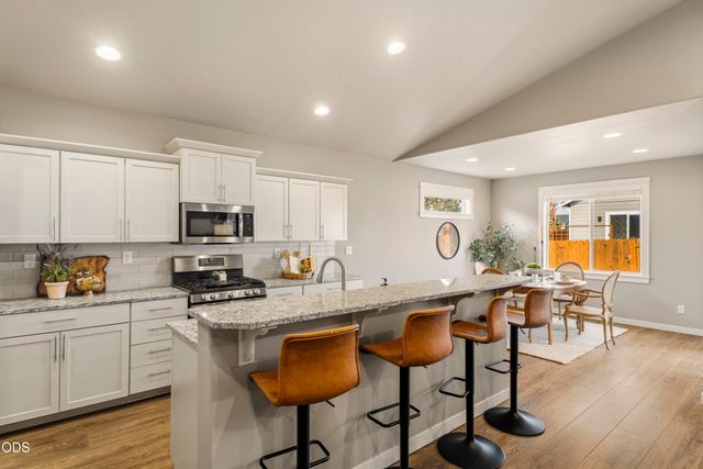 61370 SE Preston Street, Bend, OR 97702