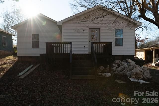 637 E Front Street, Statesville, NC 28677