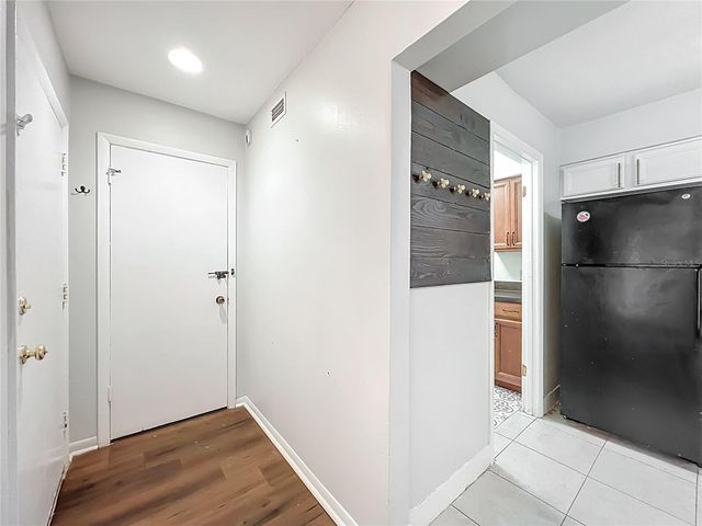 233 CROWN OAKS WAY 233, Longwood, FL 32779