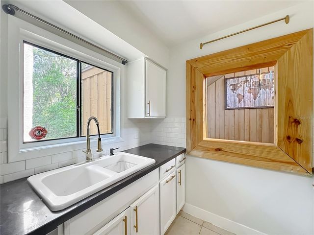 233 CROWN OAKS WAY 233, Longwood, FL 32779