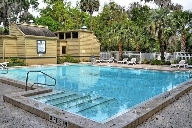 233 CROWN OAKS WAY 233, Longwood, FL 32779