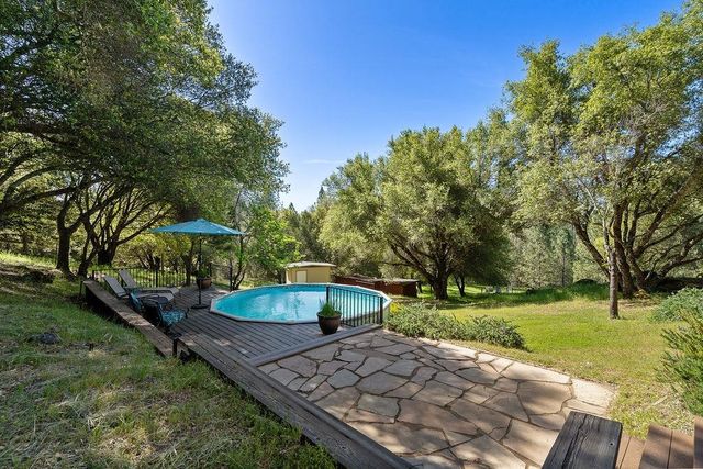 2940 Horseshoe Bend Rd, Somerset, CA 95684