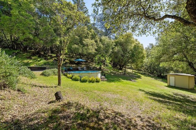 2940 Horseshoe Bend Rd, Somerset, CA 95684